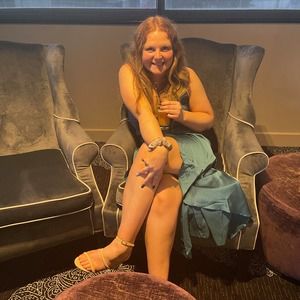 Meet your Posher, Brittany